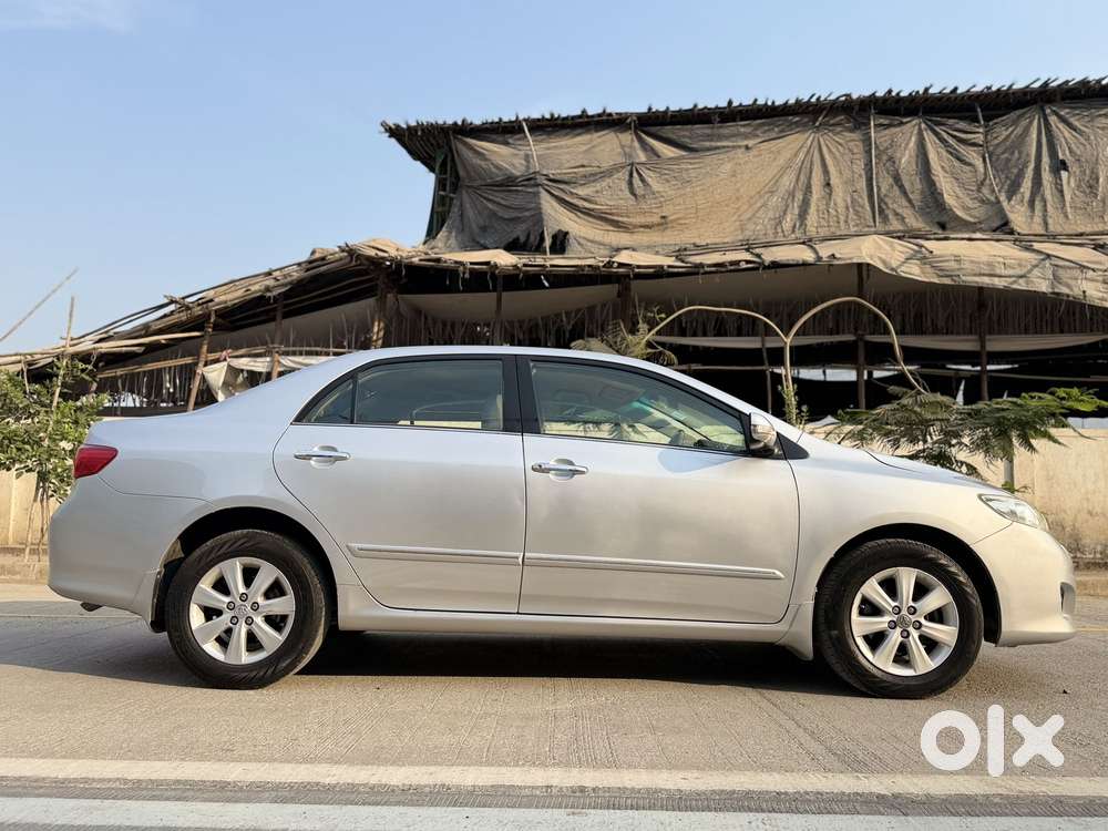 Toyota Corolla Altis 1.8 Vl, 2010, Petrol