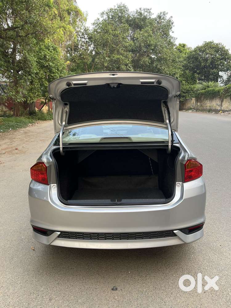 Honda City I-vtec Cvt V, 2018, Petrol