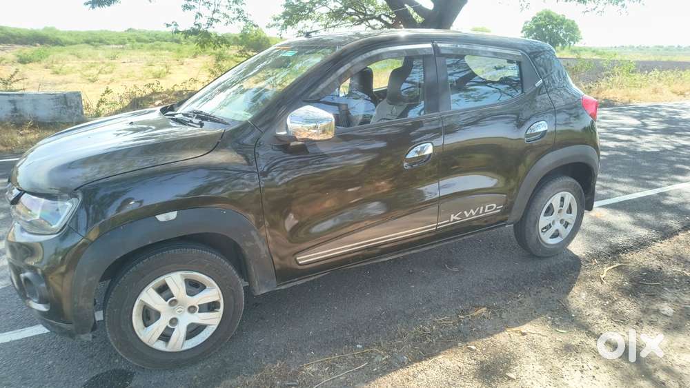 Renault Kwid 1.0 Rxt (o) Easy-r, 2019, Petrol
