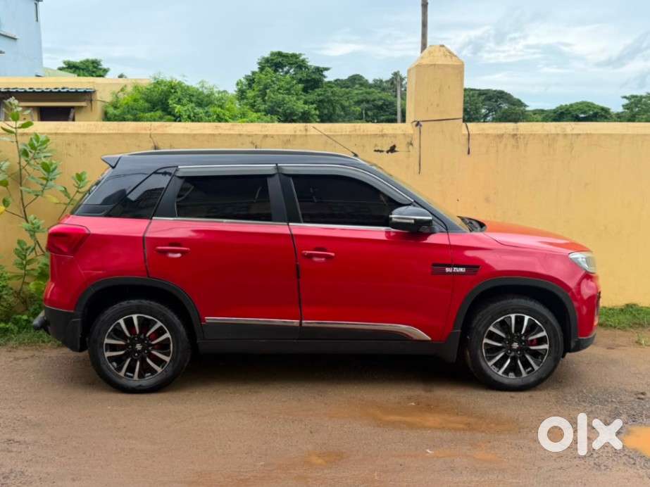 Maruti Suzuki Brezza 1.5 Zxi Plus Smart Hybrid, 2020, Petrol