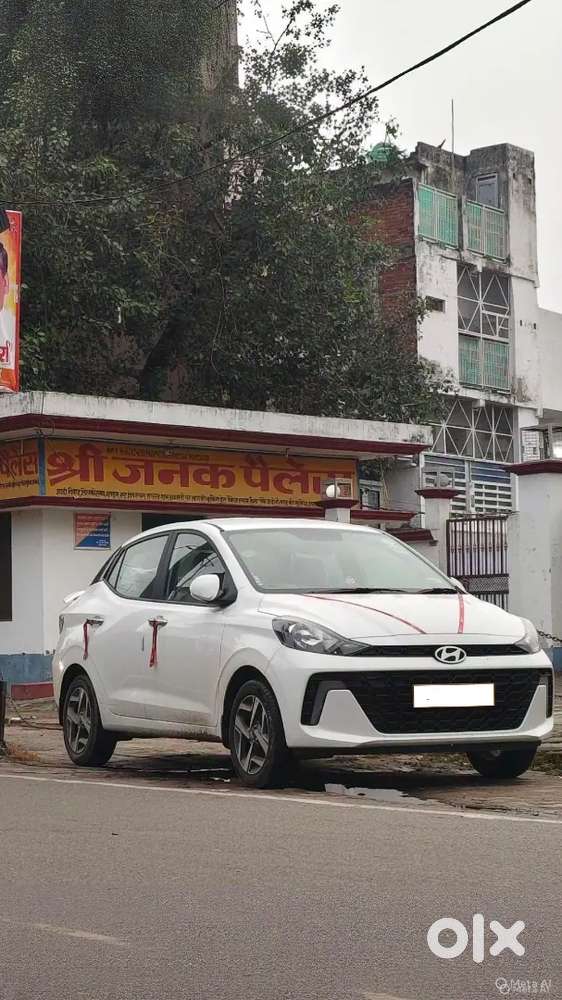 Hyundai Aura October 2025 Top Model Cng & Hybrids Well Maintained