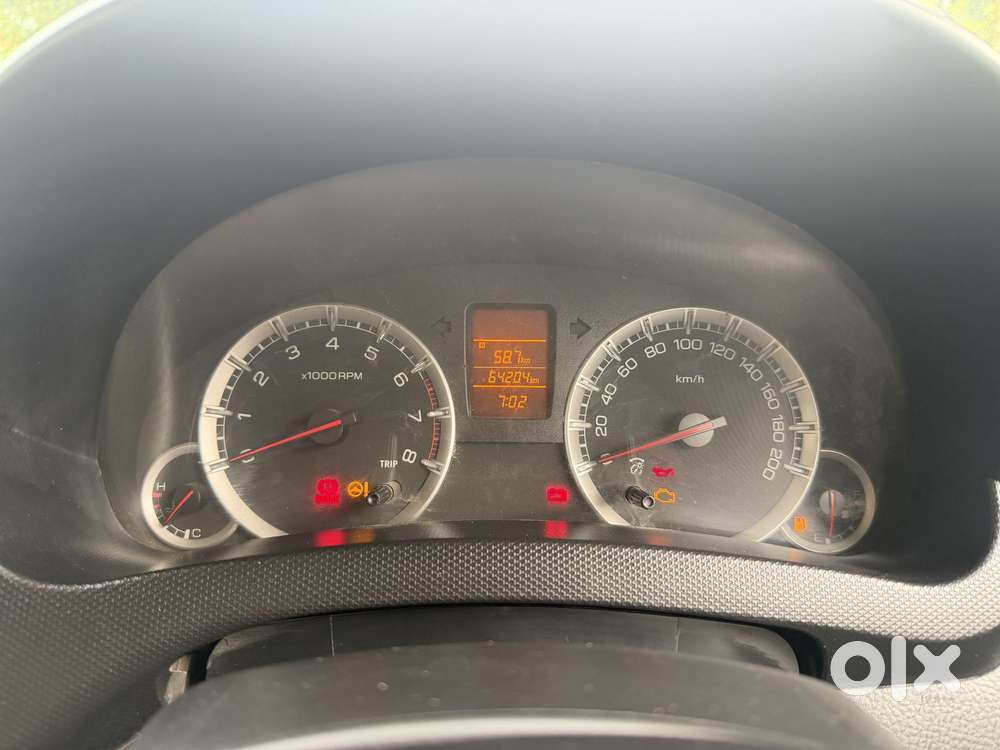 Maruti Suzuki Swift Vxi Optional, 2014, Petrol