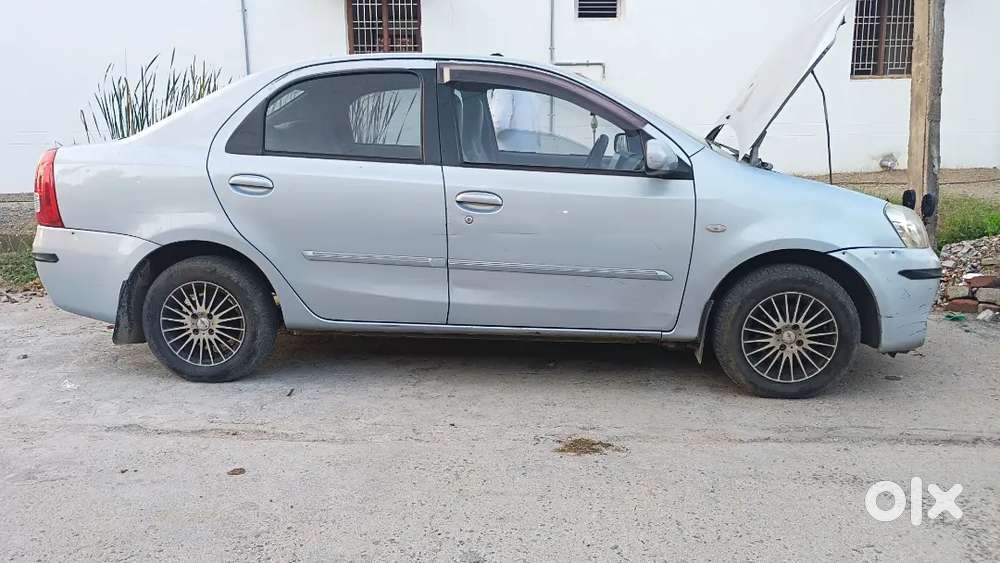 Toyota Etios Petrol Manual 2011
