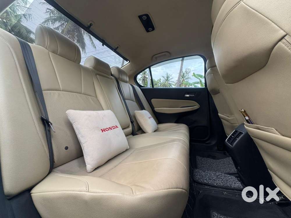 Honda City 1.5 Zx Cvt I-vtec, 2023, Petrol