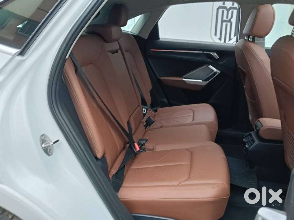 Audi Q3 40 Tfsi Premium Plus, 2025, Petrol