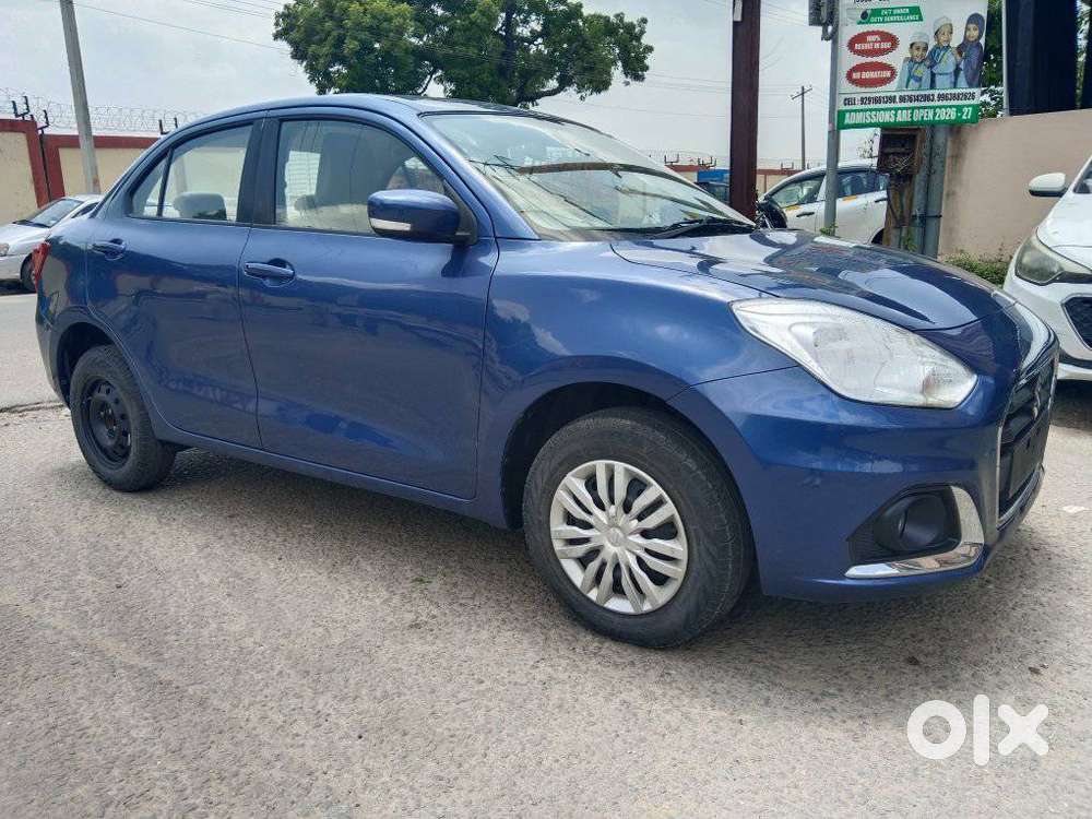 Maruti Suzuki Dzire 1.2 Vxi, 2023, Petrol