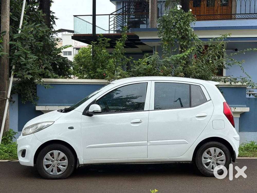 Hyundai I10 Sportz 1.2 Automatic Kappa2, 2013, Petrol