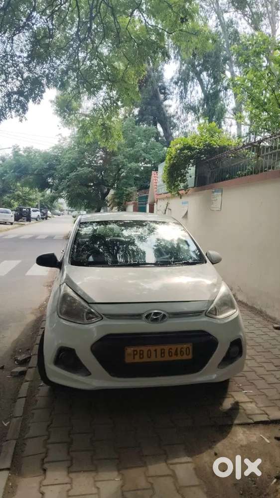 Hyundai Xcent 2017 Cng & Hybrids 210000 Km Driven
