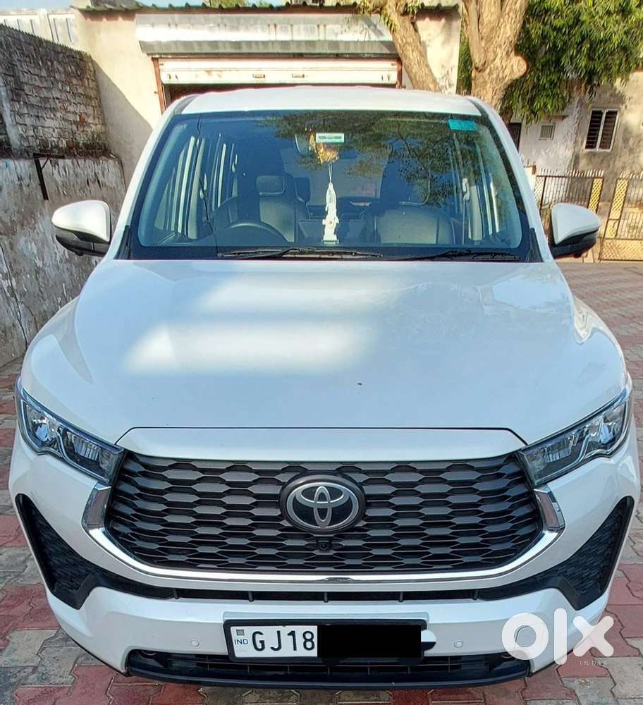 Toyota Innova Hycross 2.0 Vx Hybrid 7 Str, 2023, Cng & Hybrids