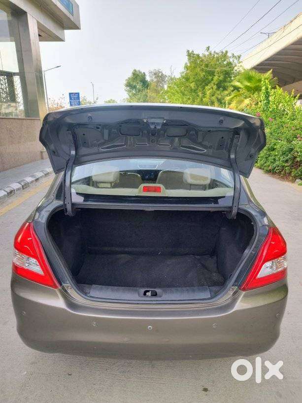 Maruti Suzuki Dzire 1.2 Vxi, 2015, Petrol
