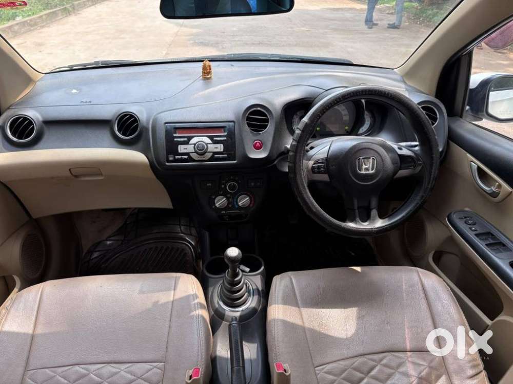 Honda Brio Vx Mt, 2014, Petrol