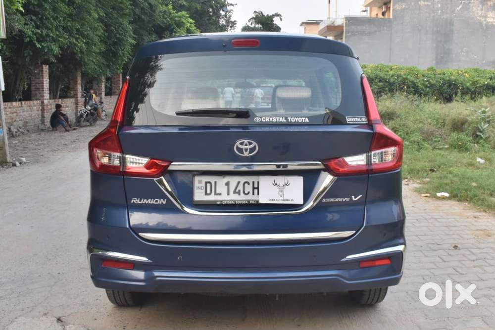 Toyota Rumion V At, 2023, Petrol