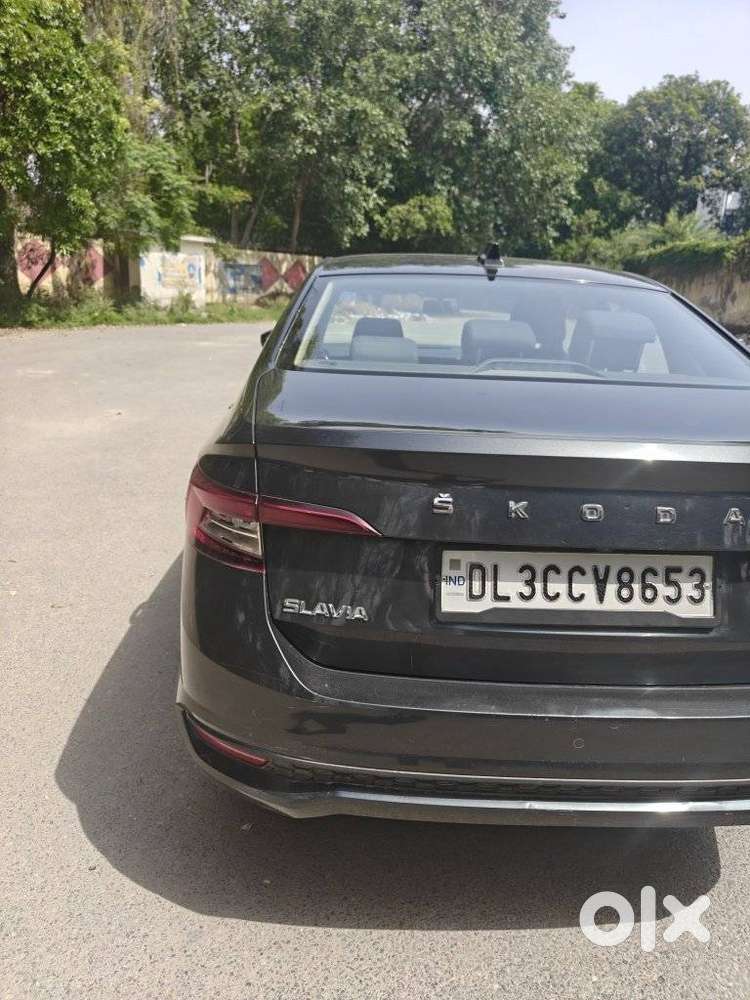 Skoda Slavia 1.0 Ambition Tsi At, 2022, Petrol