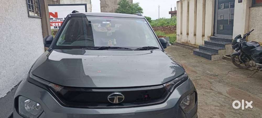 Tata Punch Pure 2025
