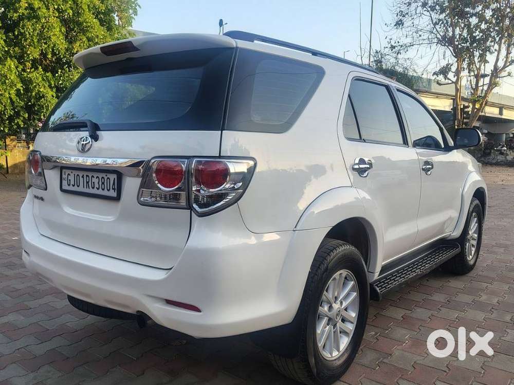 Toyota Fortuner 3.0 4x2 Automatic, 2014