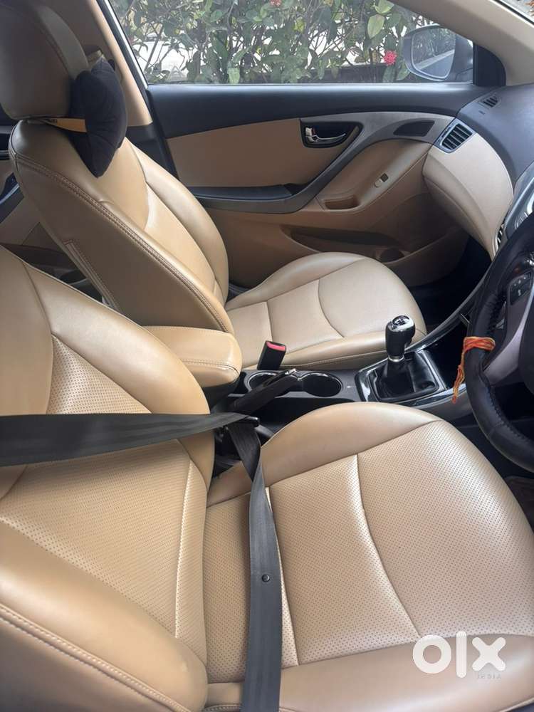Hyundai Elantra 2012 Petrol Well Maintained