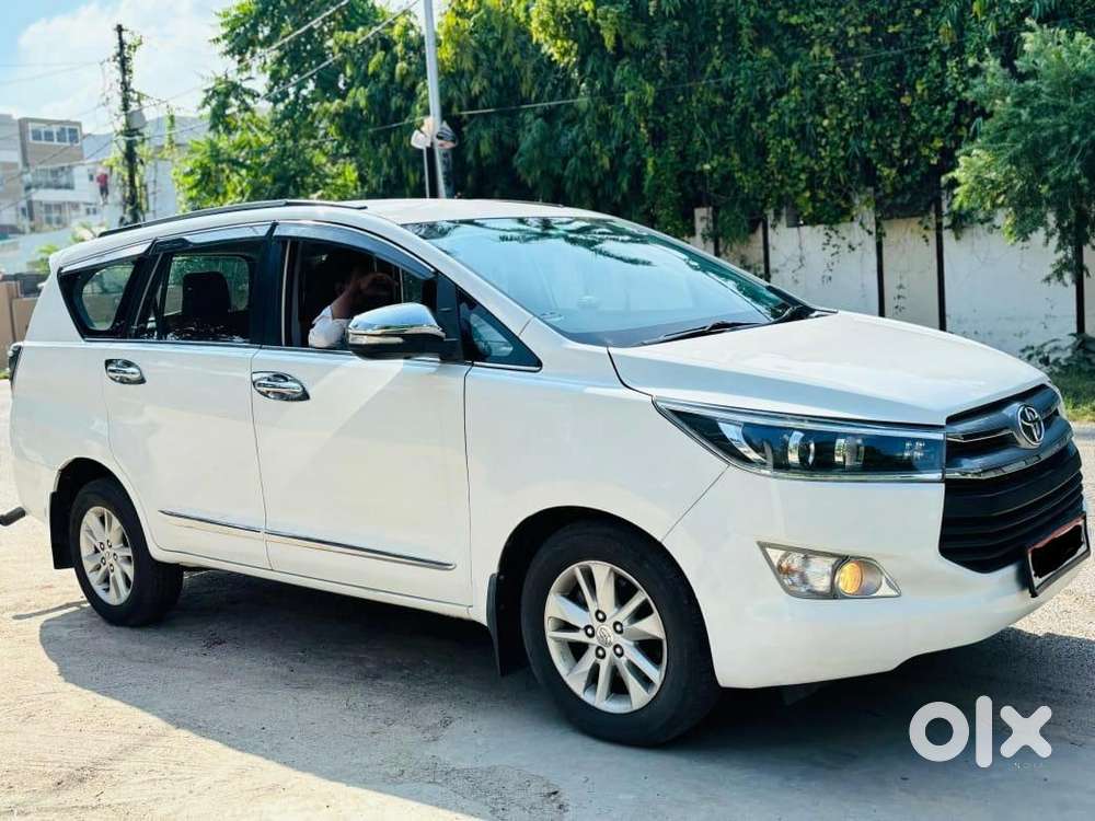 Toyota Innova Crysta 2.4 V, 2018, Diesel