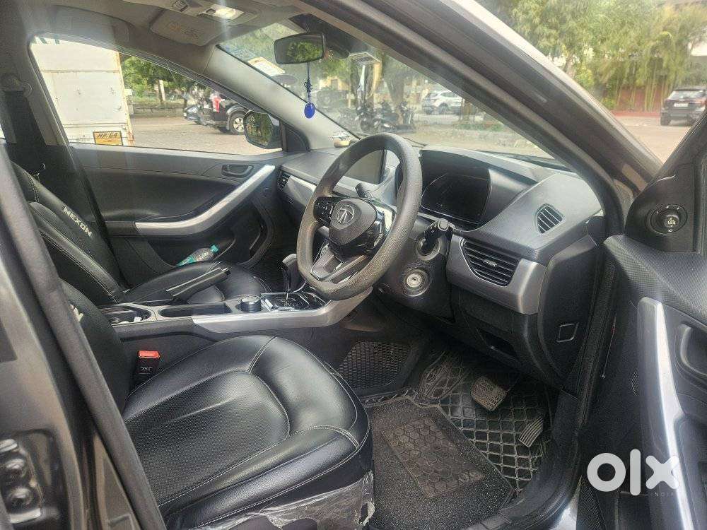 Tata Nexon 1.2 Revotron Xma Amt (s), 2022, Petrol