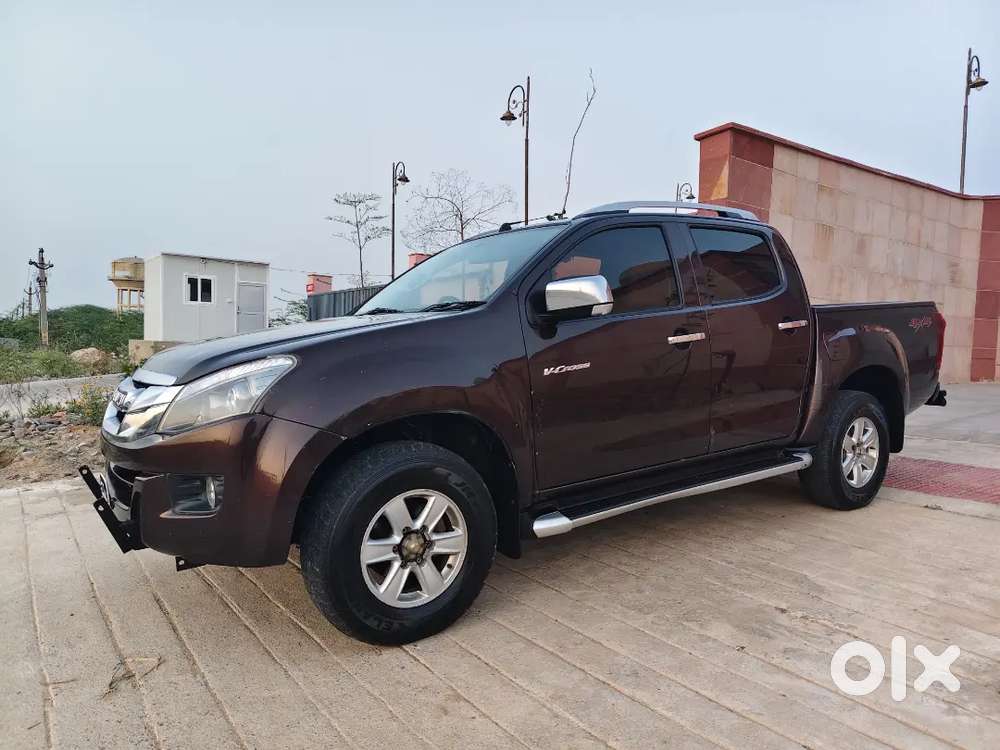 Isuzu V-cross 2019 Diesel Well Maintained