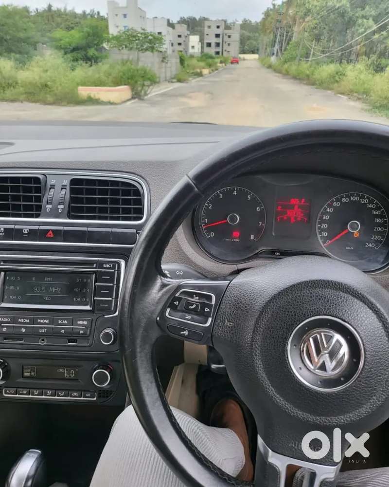 Volkswagen Vento Highline 2014