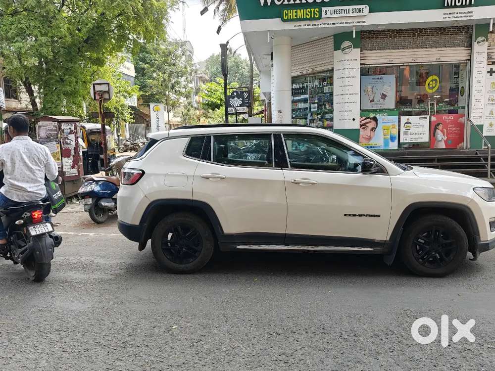 For Sale: Jeep Compass Limited – Top Model Limited Edition
• 2018 Mode