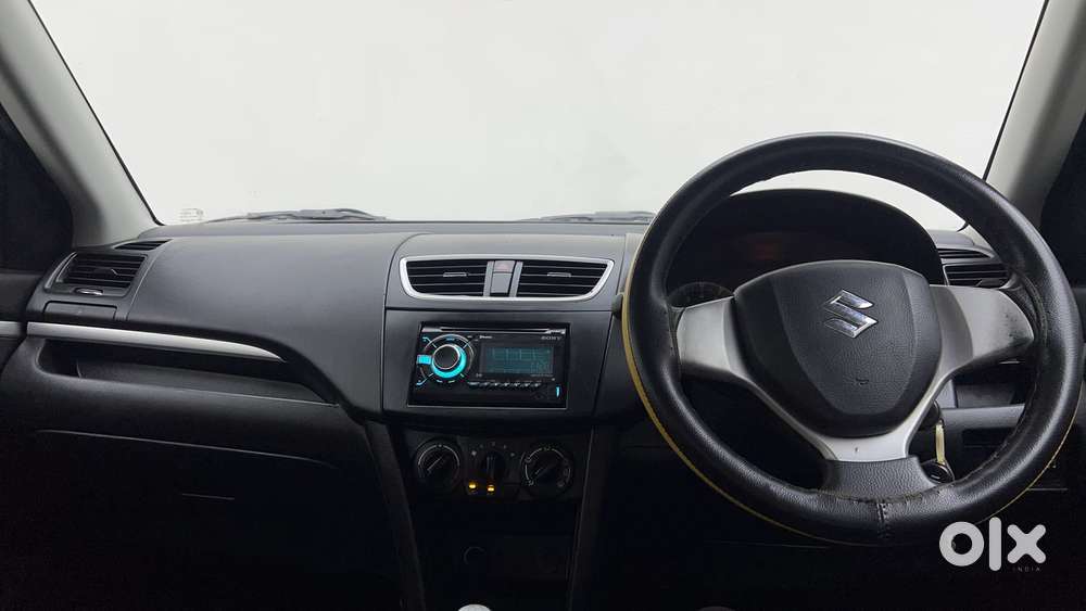 Maruti Suzuki Swift Vvt Vxi, 2015, Petrol