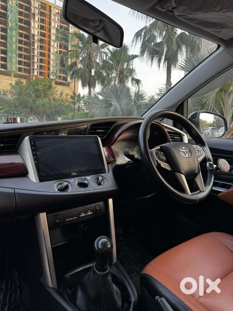Toyota Innova Crysta 2.7 Gx Mt, 2018, Diesel