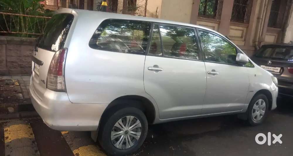 Toyota Innova 2009 Diesel Well Maintained