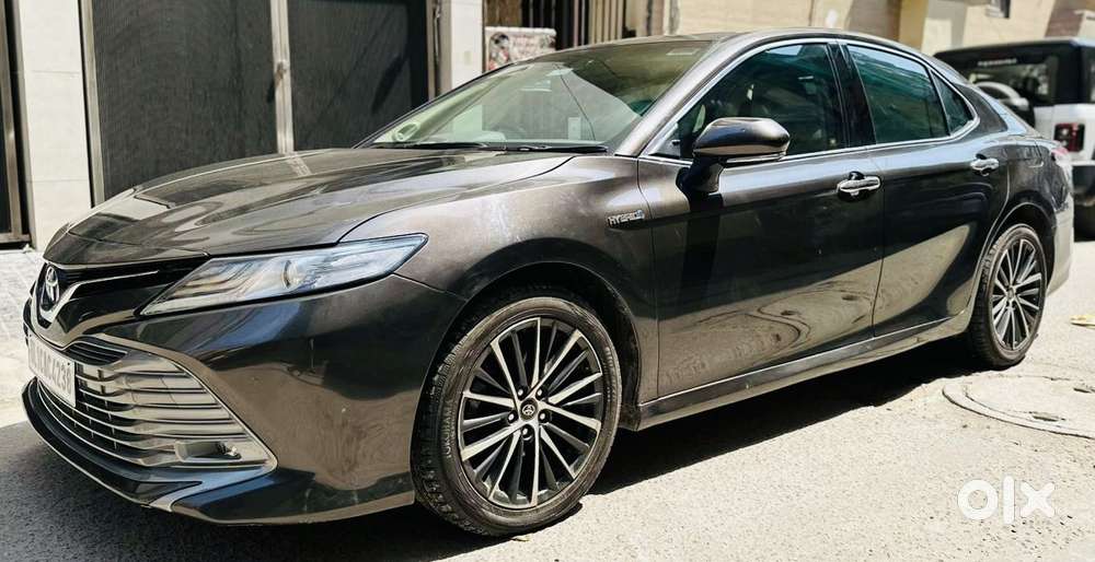 Toyota Camry Hybrid, 2020, Petrol