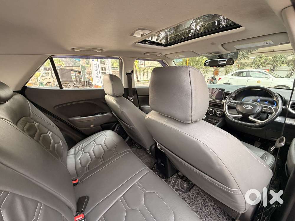 Hyundai Venue 1.0 Sx (o) Turbo Imt, 2023, Petrol