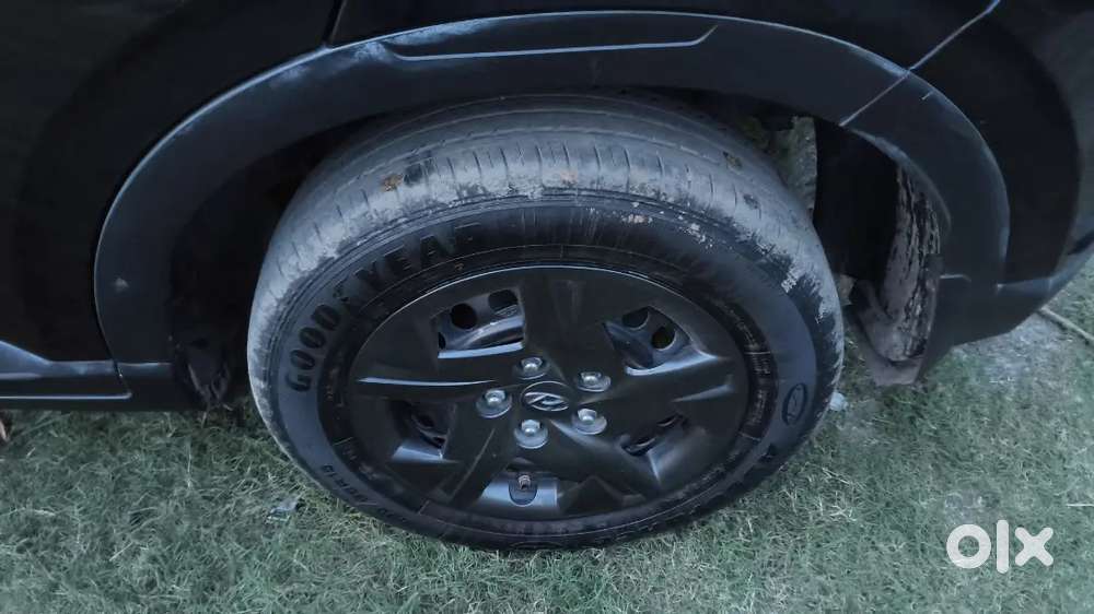 Hyundai Venue Petrol 2024