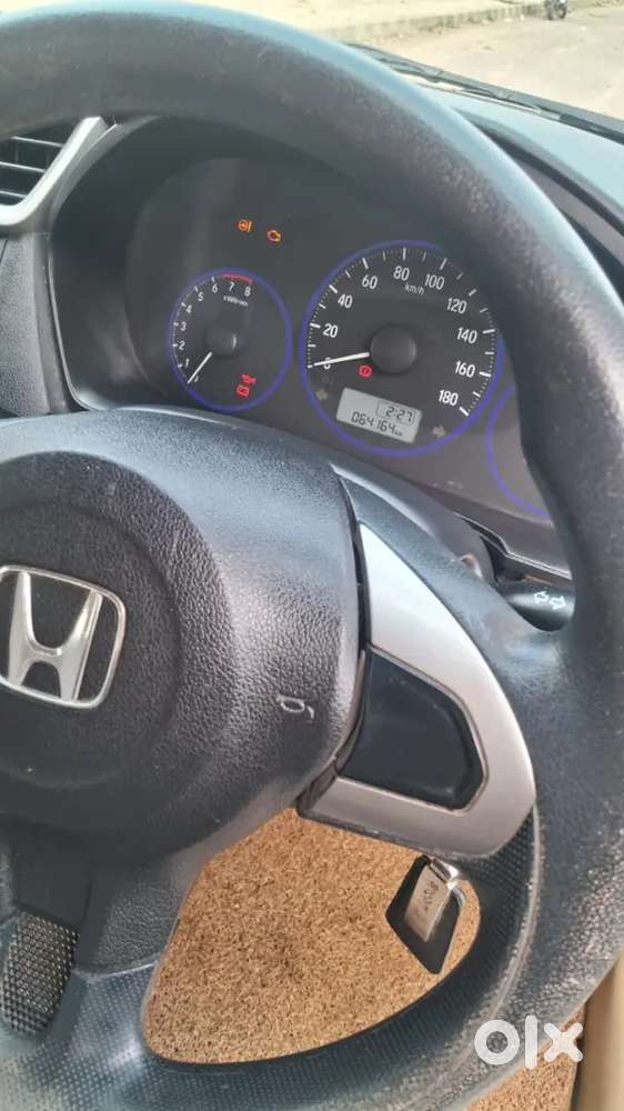 Honda Amaze 2017 Petrol Well Maintained
