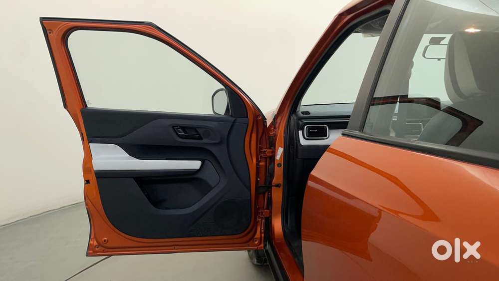 Tata Punch Accomplished, 2022, Petrol