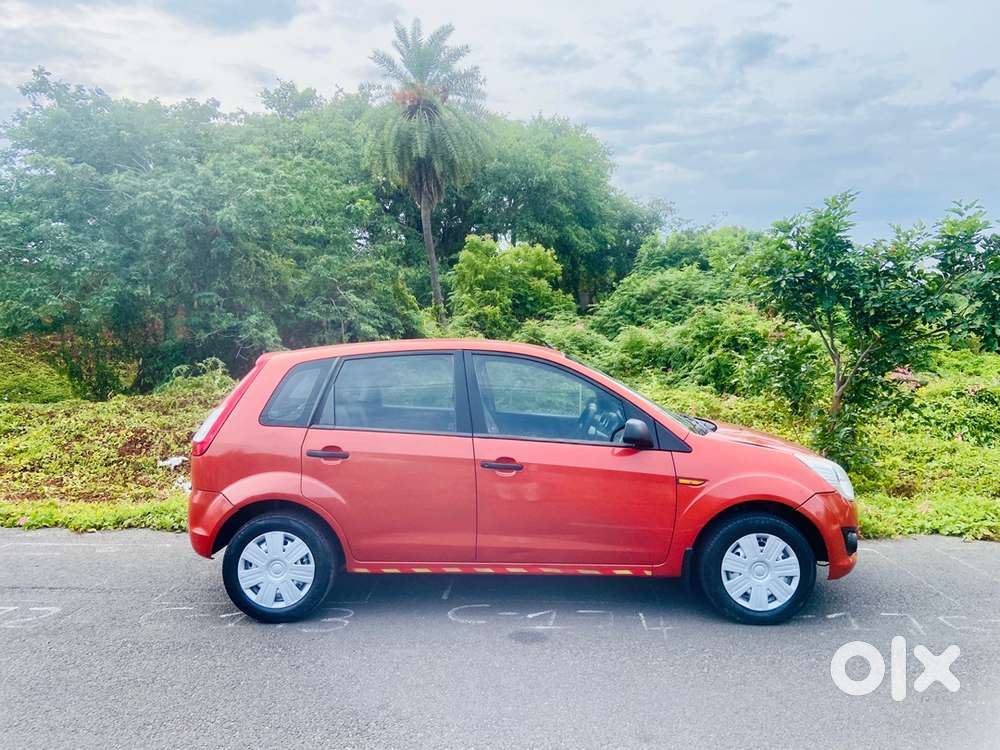 Ford Figo 2014 Petrol 1.2 Titanium Well Maintained Showroom Quality