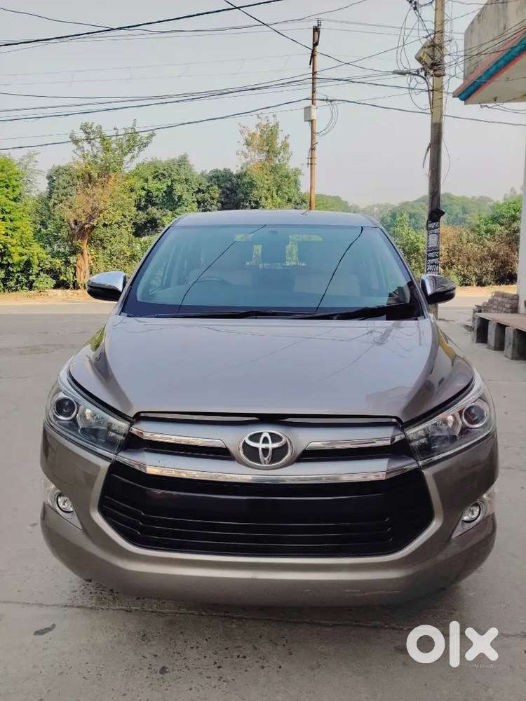 Toyota Innova Crysta 2019 Diesel 100000 Km Driven