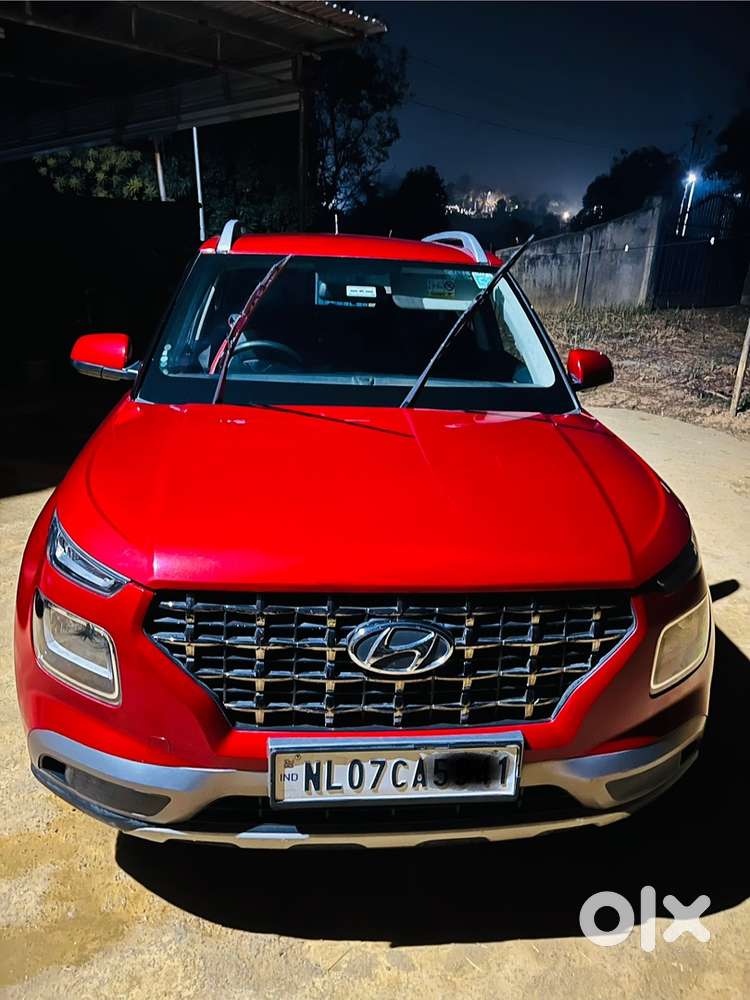 Hyundai Venue 2020 Petrol 39000 Km Driven