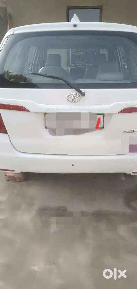 Innova 13/14  Second Owner .499000 Price