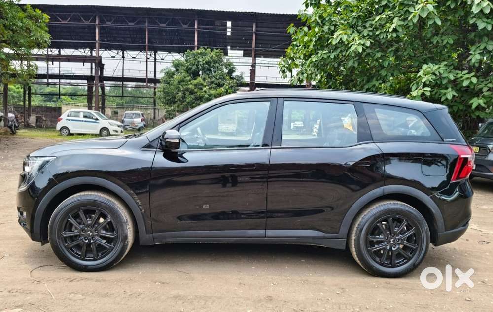 Mahindra Xuv700 2.2 Ax 7 Diesel At Luxury Pack Str Awd, 2025, Diesel