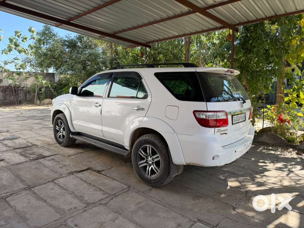 Toyota Fortuner Diesel 2010