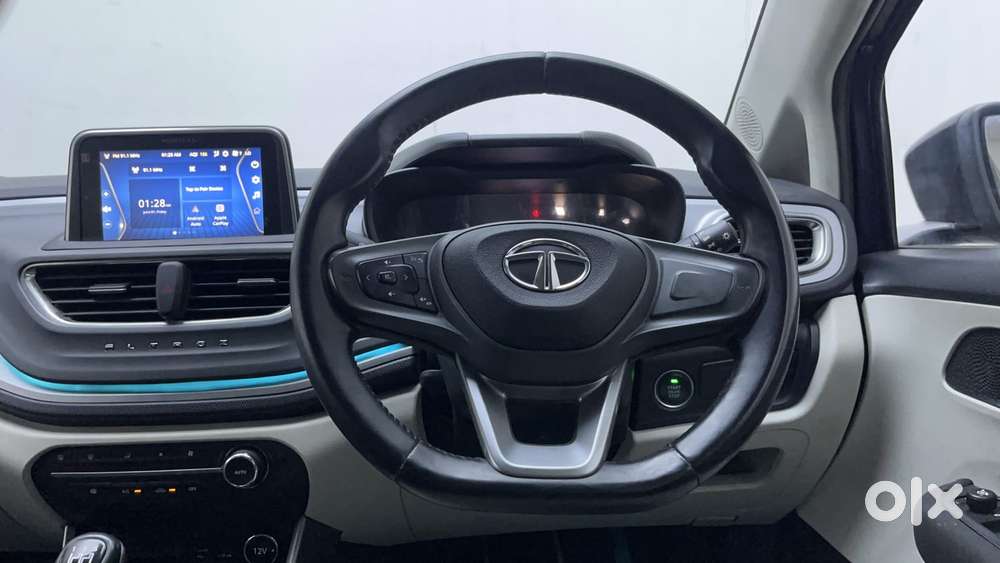 Tata Altroz Xz Plus (o) (s) Icng, 2023, Cng & Hybrids