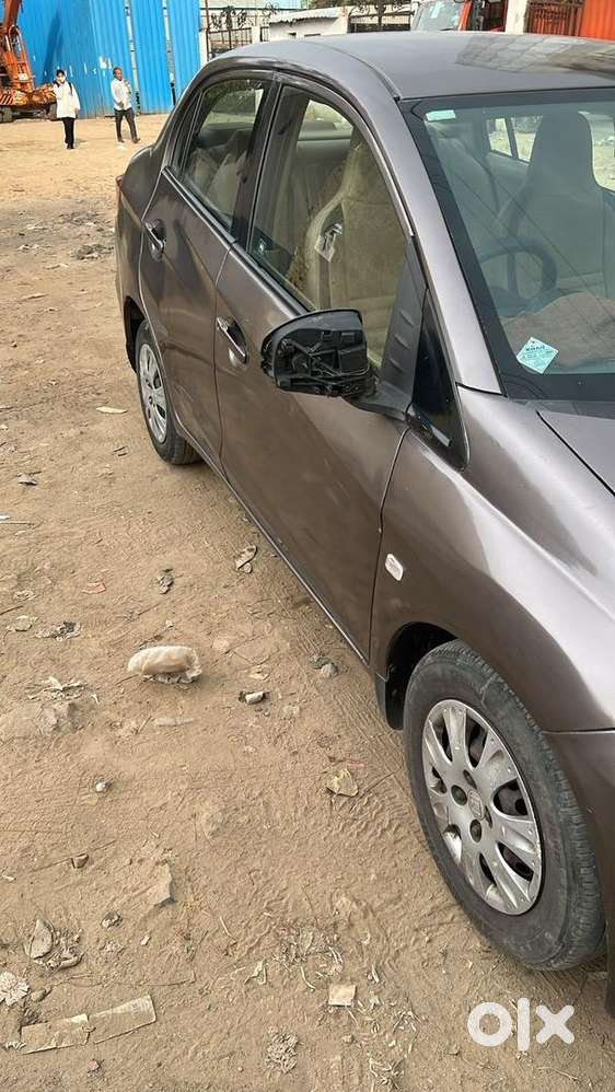 Honda Amaze 2015