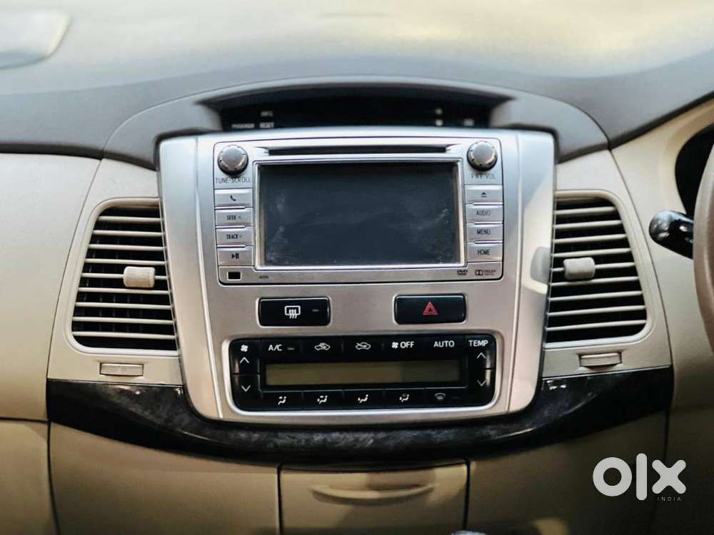 Toyota Innova 2.5 Z Diesel 7 Seater, 2014, Diesel