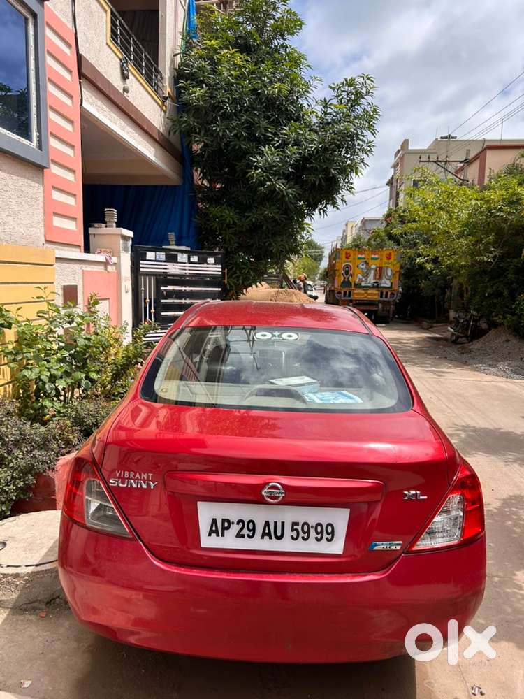 Nissan Sunny Diesel 2012