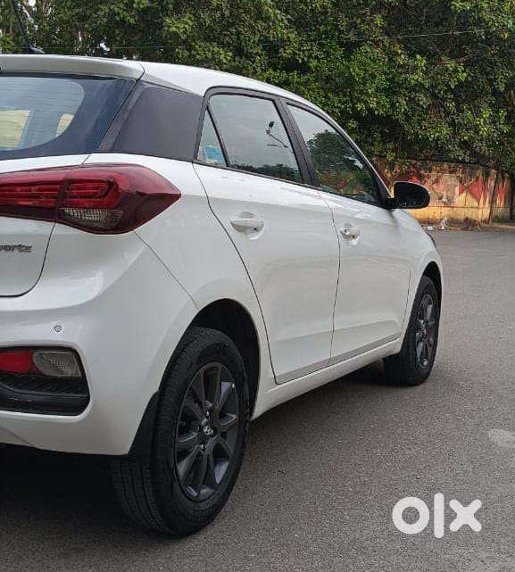 Hyundai I20 Sportz Plus Cvt, 2019, Petrol