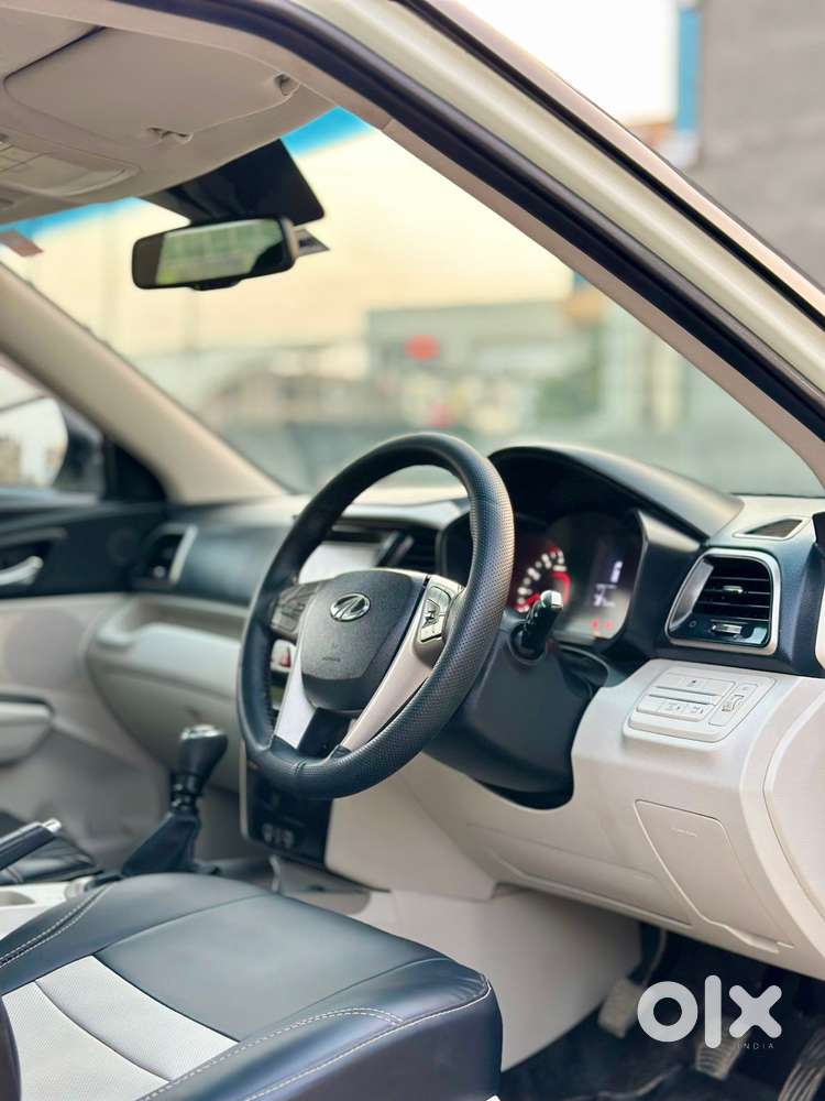 Mahindra Xuv300 W8 Option, 2020, Petrol