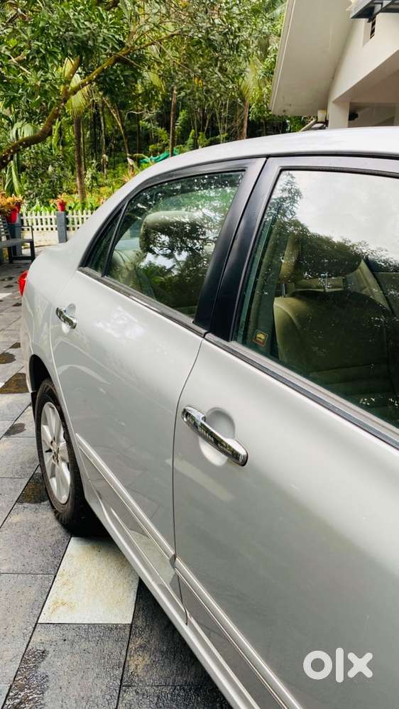 Toyota Corolla Altis 2014 Original Kerala