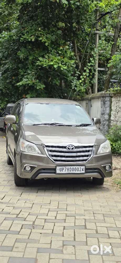 Toyota Innova 2014 Diesel 145000 Km Driven, Neat And Clean Vehicle,