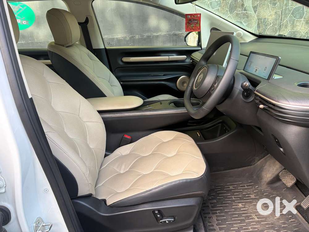 Mg Windsor Ev Essence, 2026, Electric