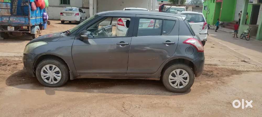 Maruti Suzuki Swift 2014 Diesel 900000 Km Driven