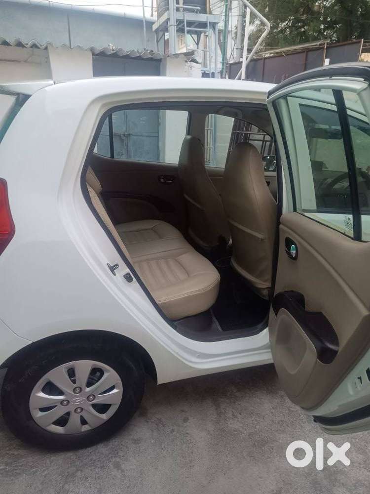 Hyundai I10 Sportz 1.2 Automatic Kappa2, 2013, Petrol